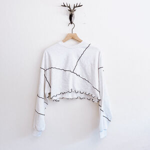 Rageblue Women's Gray/Black Cropped Sweatshirt Size Large NWT